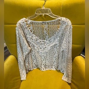Women's Lace Top Size Large